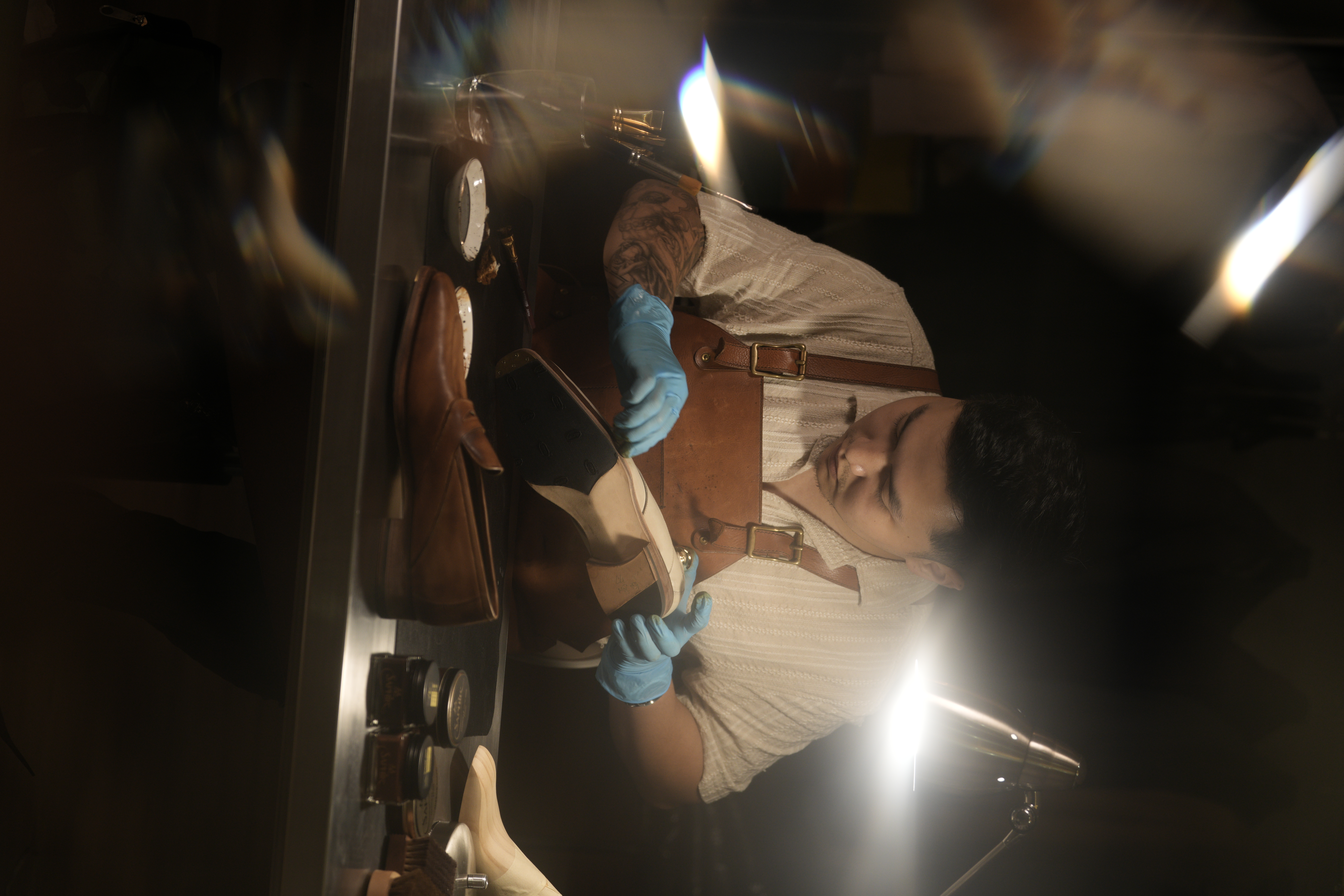 Marcher craftsman at work